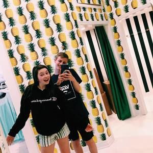 Meet your Posher, Will